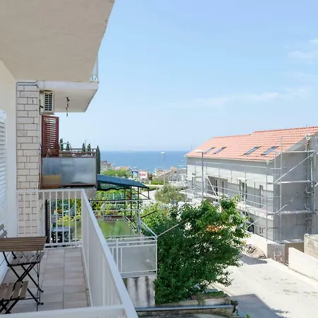 Marija Jug Apartment Primosten