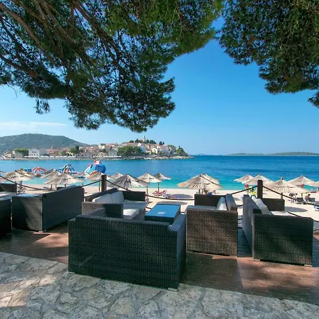 Marija Jug פרימוסטן