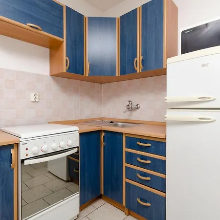 Marija Jug Apartment Primosten