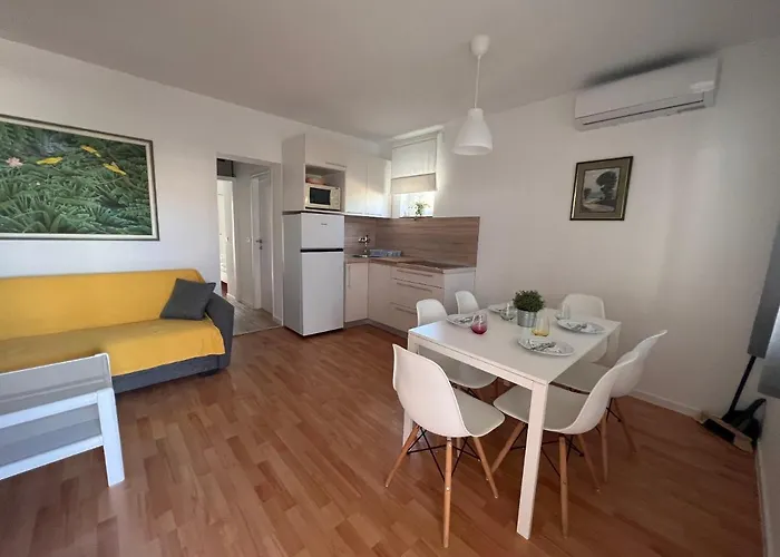 Marija Jug * Primosten